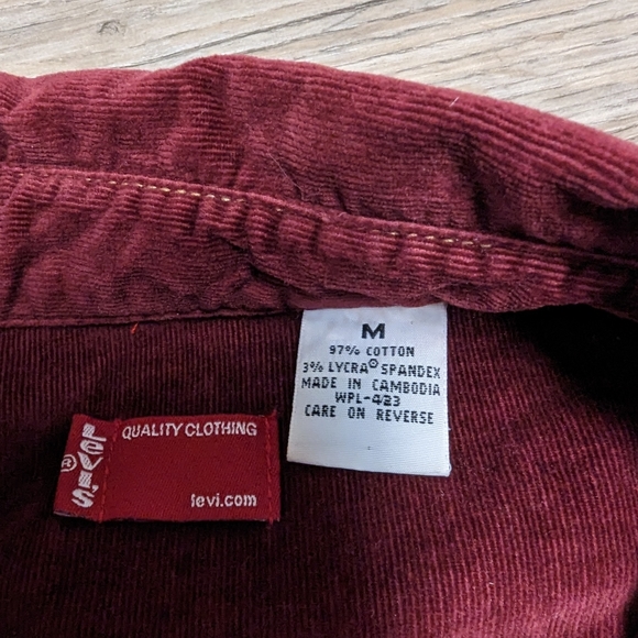 Nwot's, Levi's cord shirt for women, size m with stretch, super soft - Picture 7 of 8